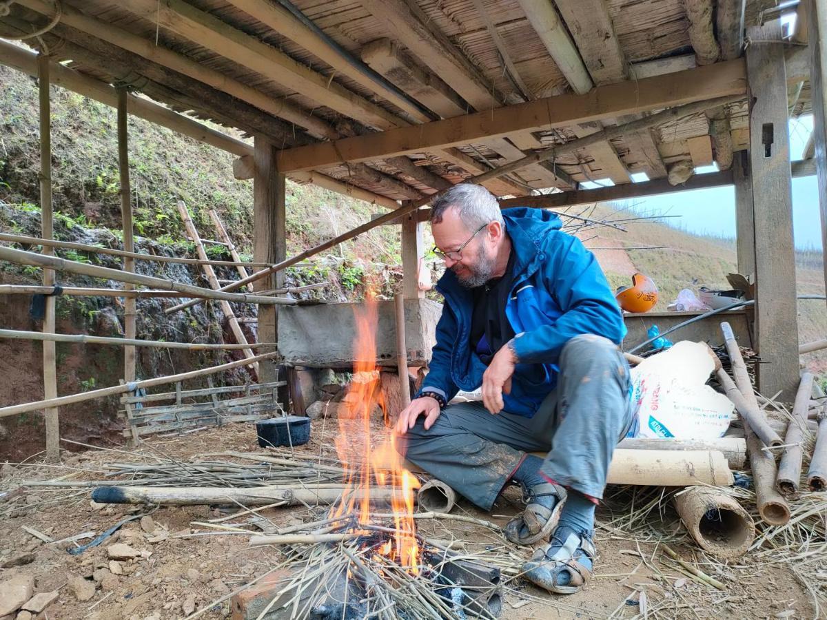 Indigenous Homestay- Trek- Food- Bus Mu Cang Chai Exterior photo