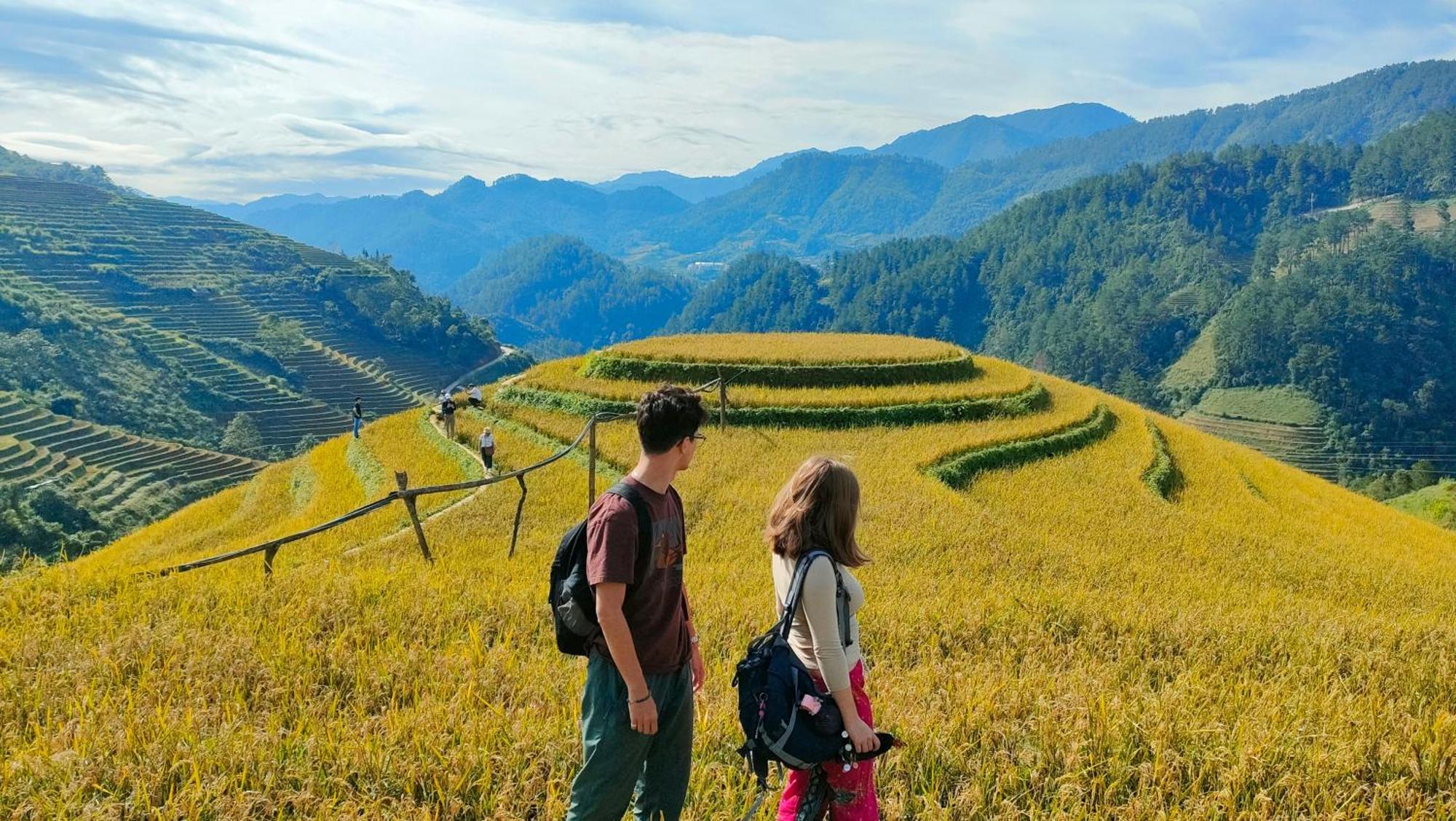 Indigenous Homestay- Trek- Food- Bus Mu Cang Chai Exterior photo